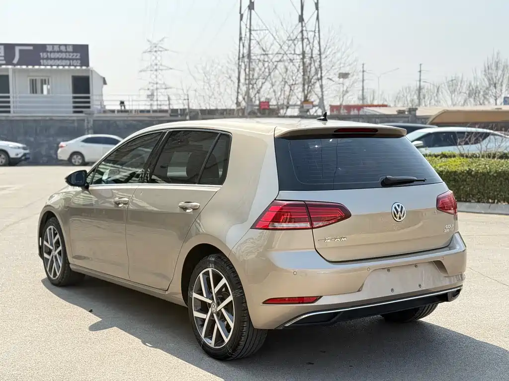 Golf 2020 280TSI DSG comfort model купить на сайте DeffCars