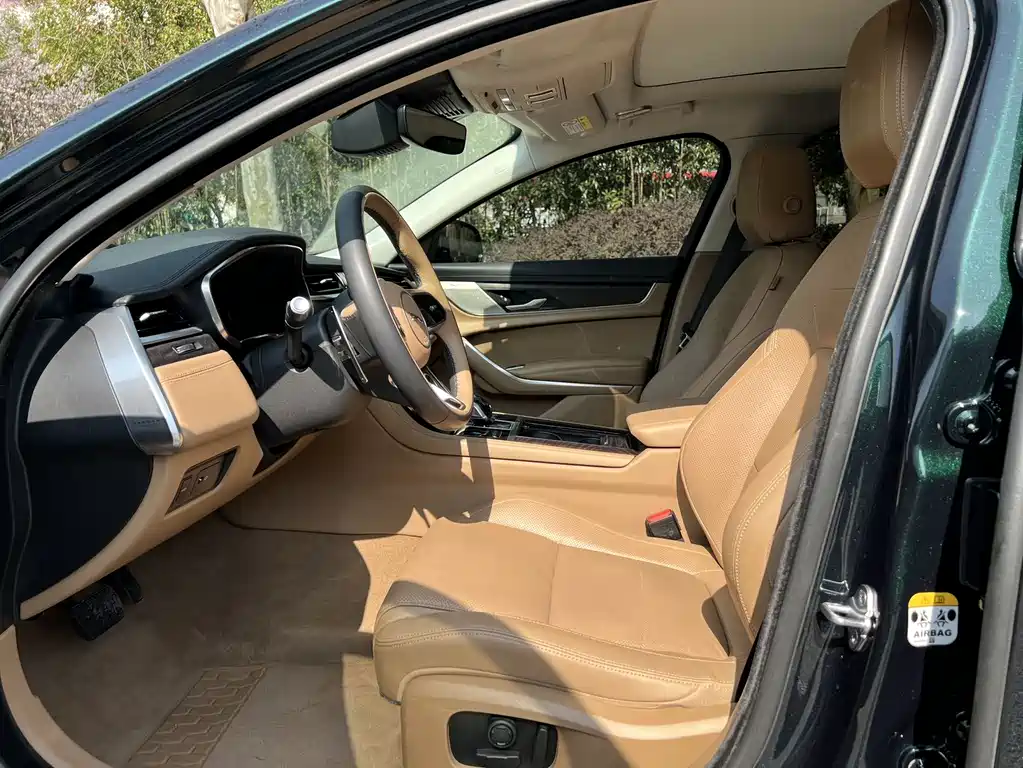 Jaguar XFL 2022 XFL 2.0T P250 two-wheel drive exclusive luxury version купить на сайте DeffCars