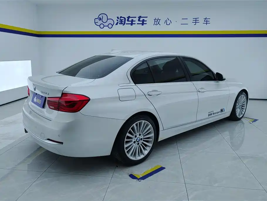 BMW 3 Series 2018 320Li Fashion Model купить на сайте DeffCars