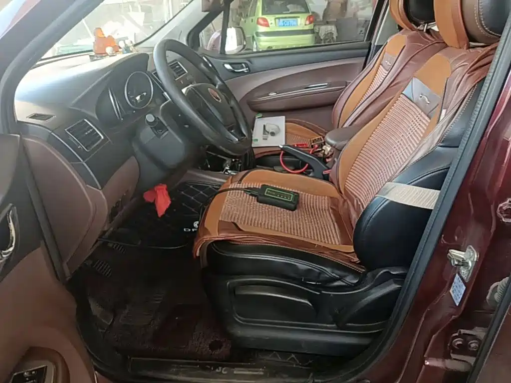 Jingyi X5 (Forthing Joyear) 2016 1.6L manual luxury model купить на сайте DeffCars
