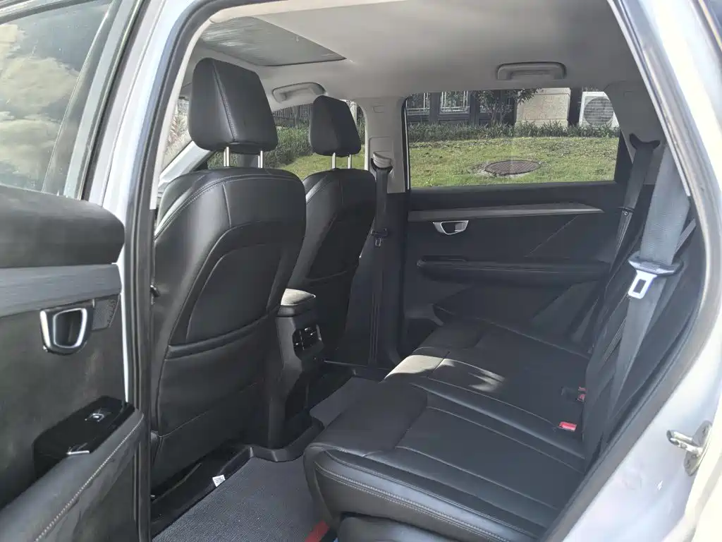 Wuling Xingchen 2021 1.5T CVT Xinghui Edition купить на сайте DeffCars