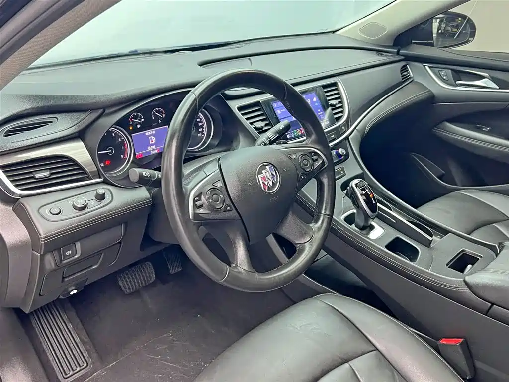 LaCrosse 2022 652T luxury model купить на сайте DeffCars