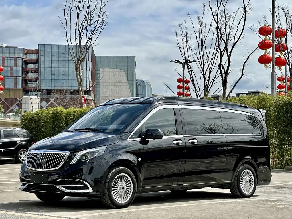 Vito 2023 2.0T Business Edition 7 seats купить на сайте DeffCars