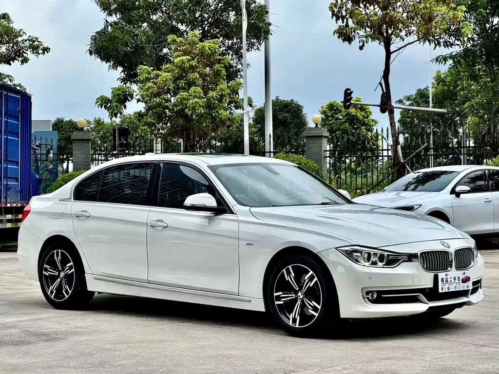 BMW 3 Series 2014 320Li Stylish Design Package купить на сайте DeffCars