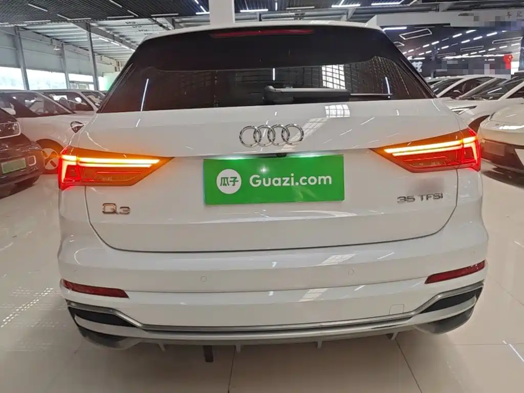 Audi Q3 2021 35 TFSI aggressive and dynamic купить на сайте DeffCars