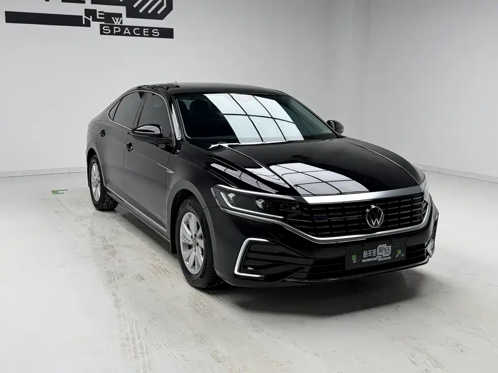 Passat Plug-in Hybrid 2022 430PHEV Hybrid Business Edition купить на сайте DeffCars