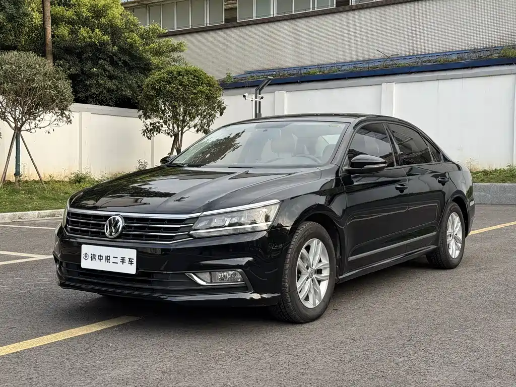Passat 2017 280TSI DSG Premium Edition купить на сайте DeffCars