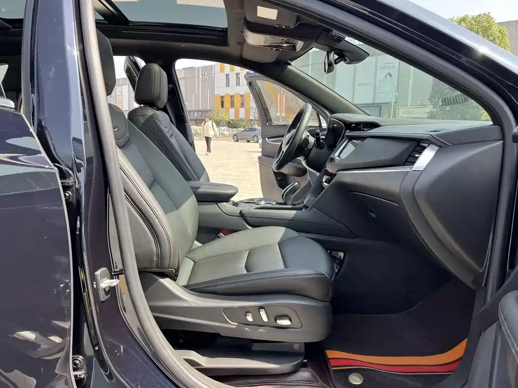 Cadillac XT5 2020 facelift 28T luxury model купить на сайте DeffCars