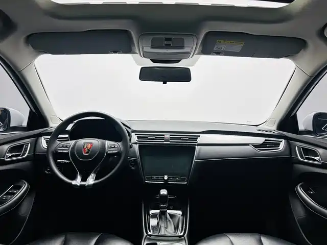Roewe i5 2020 1.5L automatic 4G Internet leading flagship version купить на сайте DeffCars