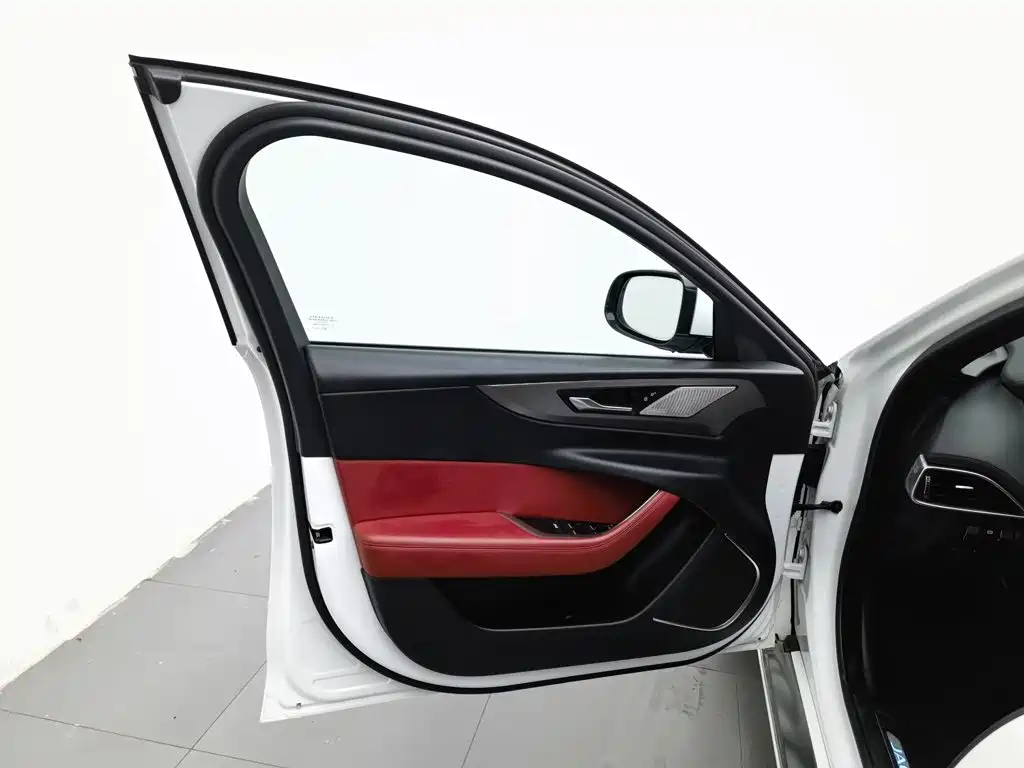 Jaguar XEL 2020 2.0T 200PS R-DYNAMIC S Enterprising Sport Edition купить на сайте DeffCars