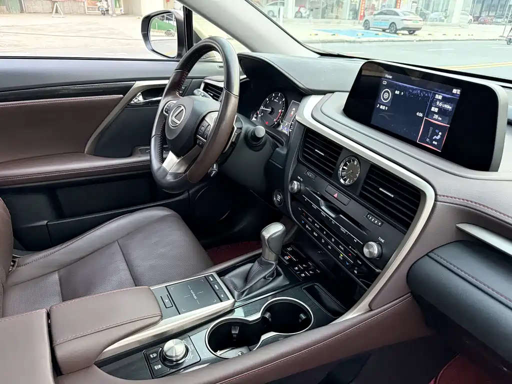 Lexus RX 2020 facelift 300 four-wheel drive elegant version купить на сайте DeffCars
