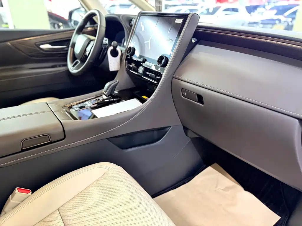 Alfa 2025 Dual Engine 2.5L Premium Gold Edition купить на сайте DeffCars