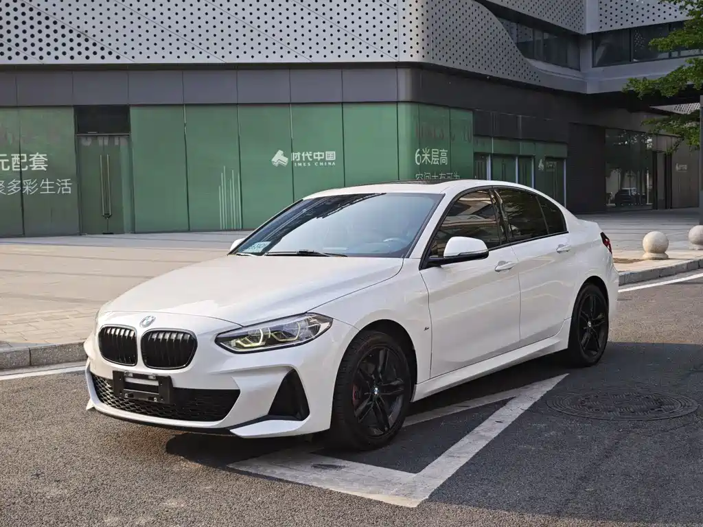 BMW 1 Series 2020 120i M Sports Package купить на сайте DeffCars