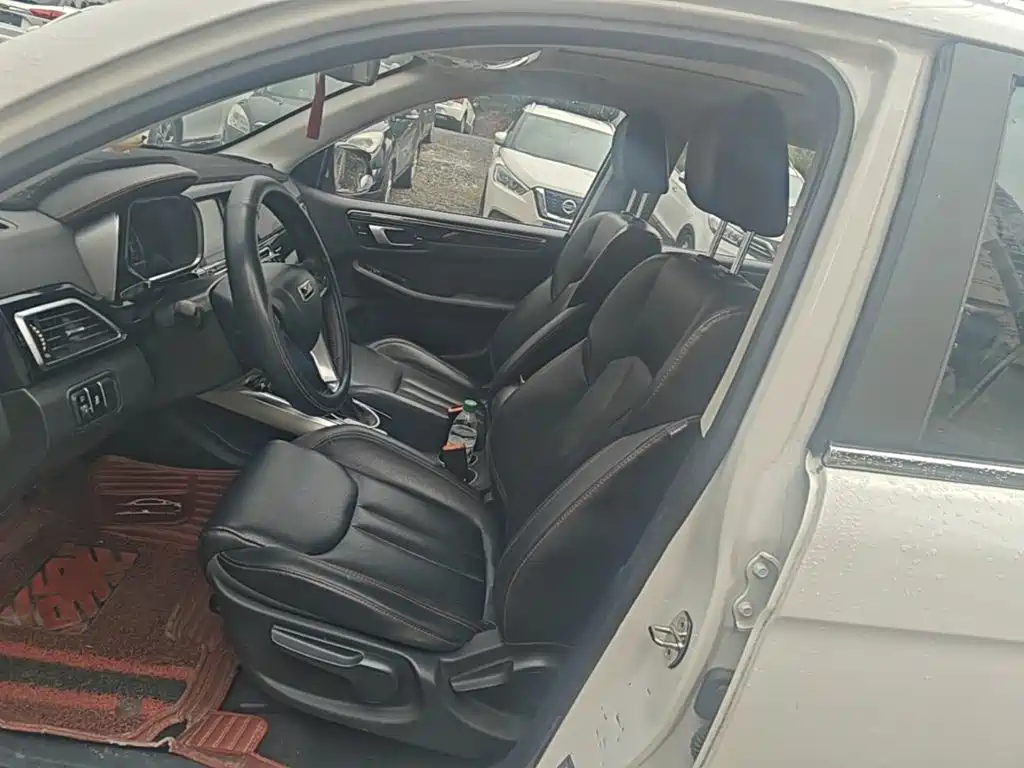 Damai X5 2017 upgraded version 1.5T CVT Zhixian type купить на сайте DeffCars