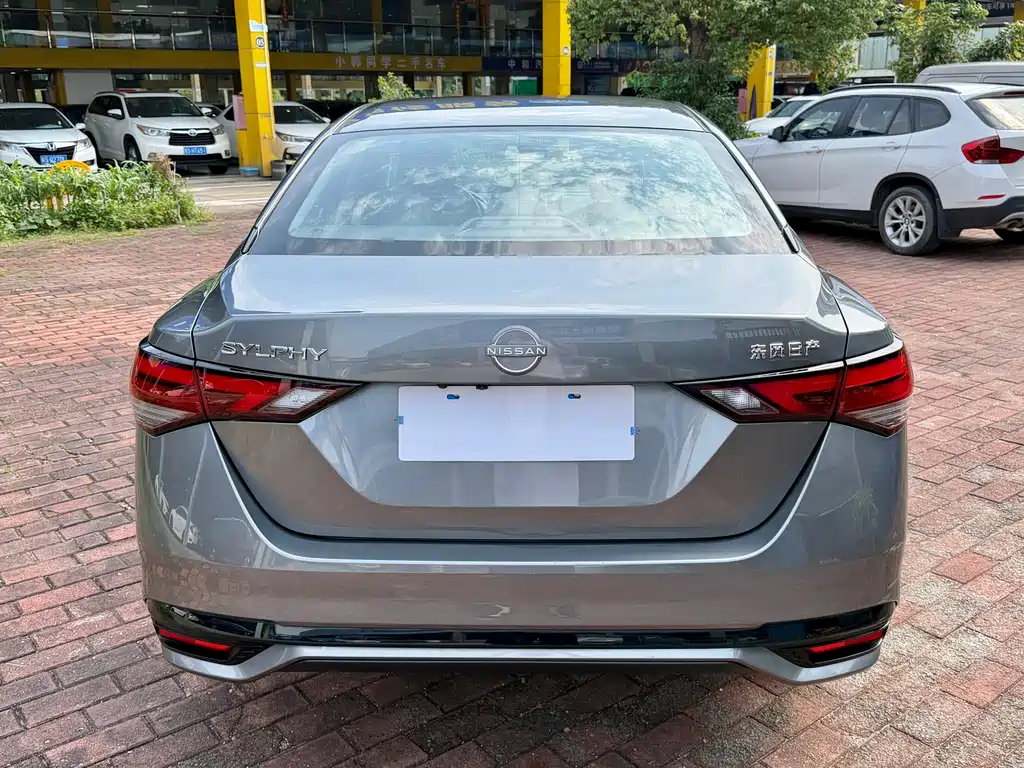 Sylphy 2023 facelift 1.6L CVT Enjoyment Edition купить на сайте DeffCars