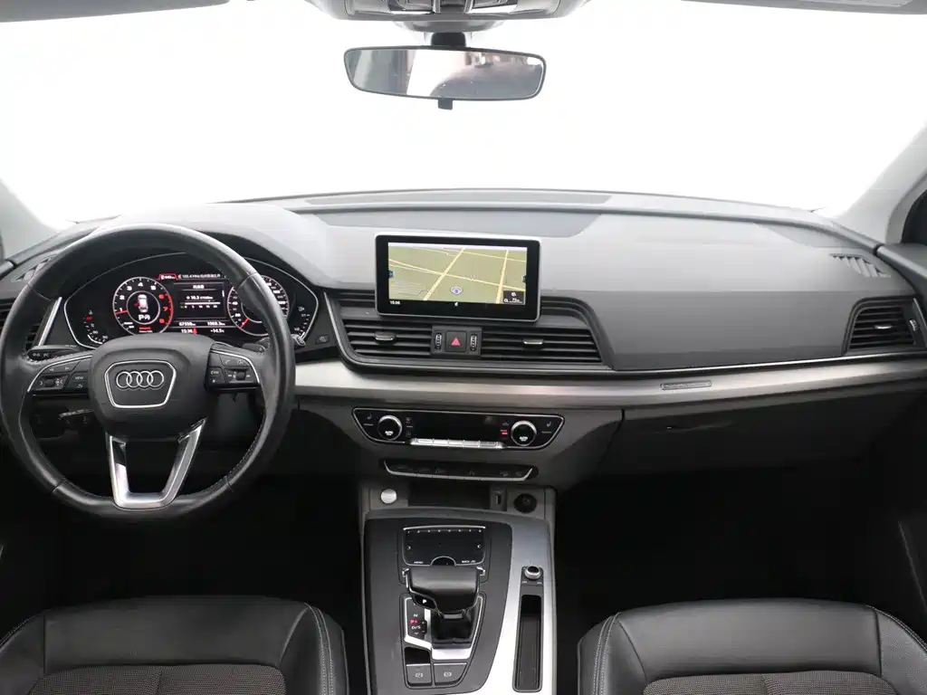 Audi Q5L 2018 40 TFSI enjoys fashionable style, National VI купить на сайте DeffCars