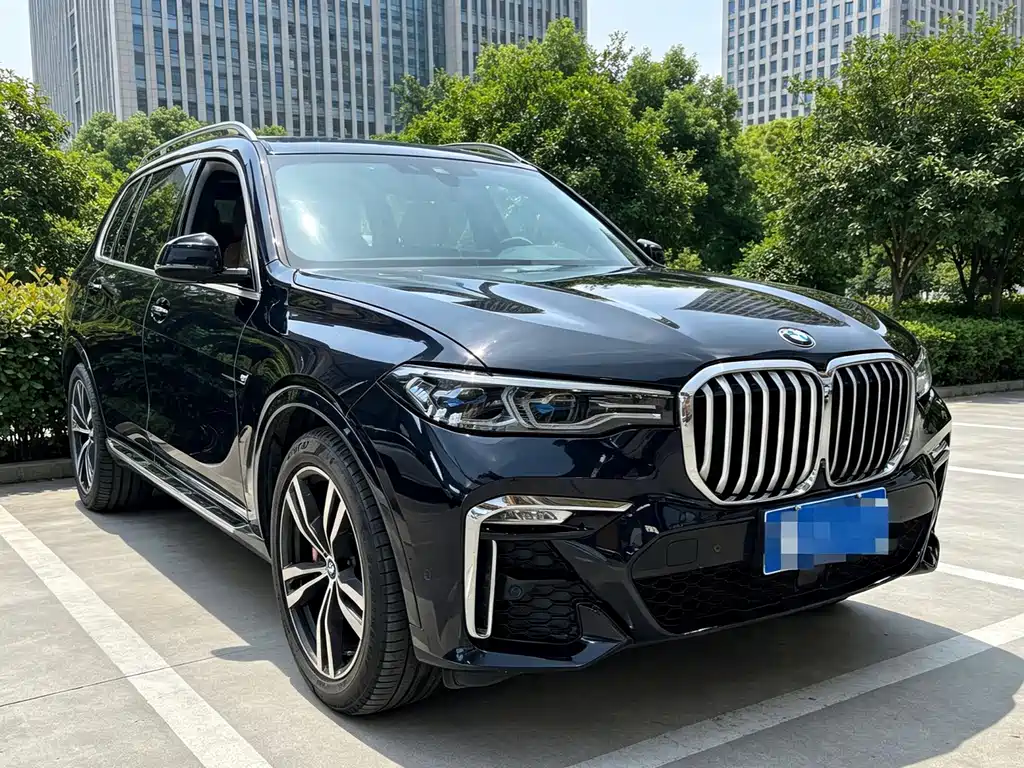 BMW X7 2021 xDrive40i Premium M Sport Kit купить на сайте DeffCars