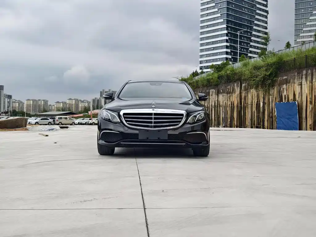 Mercedes E-Class 2017 E 300 L sporty and stylish купить на сайте DeffCars