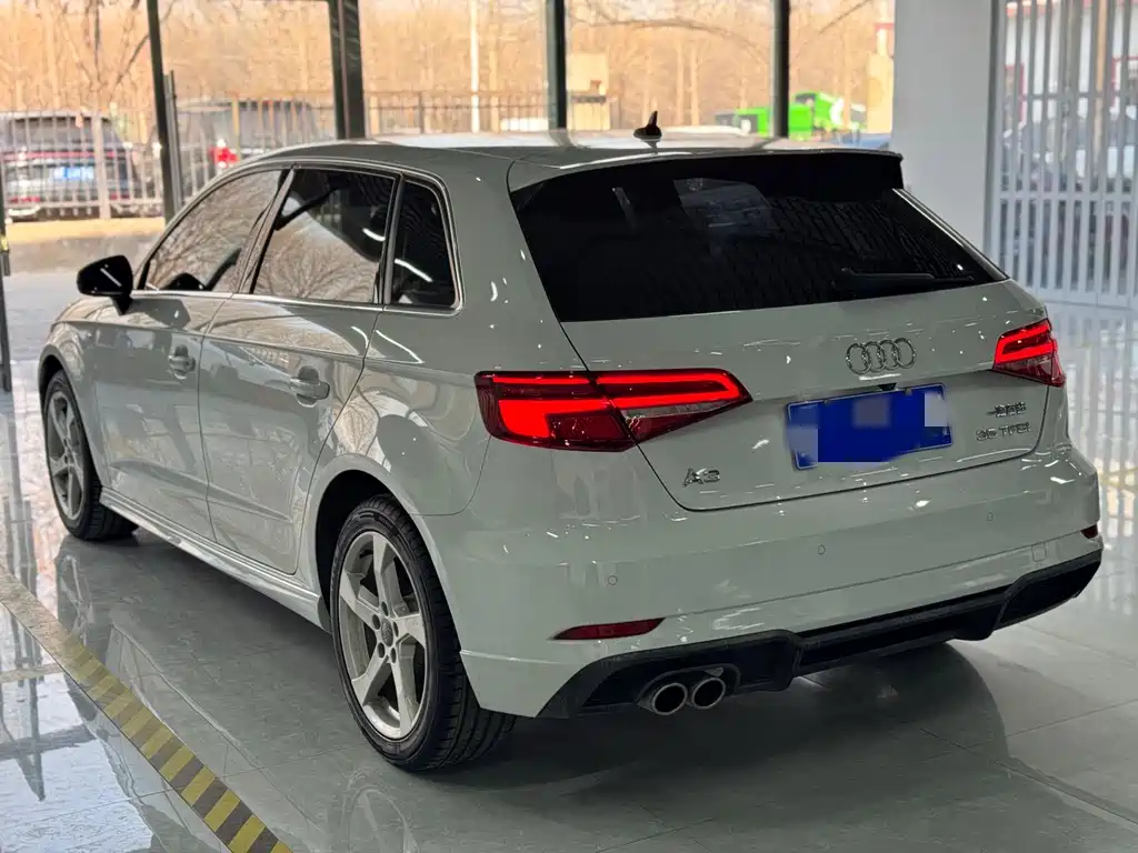 Audi A3 2021 Sportback 35 TFSI stylish and sporty купить на сайте DeffCars