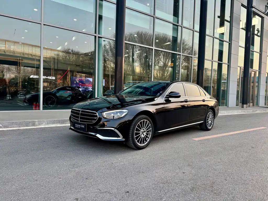 Mercedes-Benz E-Class 2023 E 260 L купить на сайте DeffCars