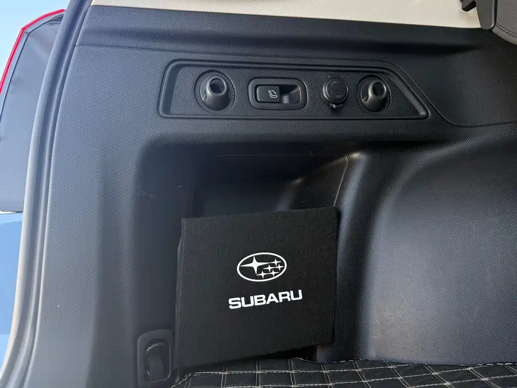 Forester 2022 2.0i AWD Deluxe Edition купить на сайте DeffCars