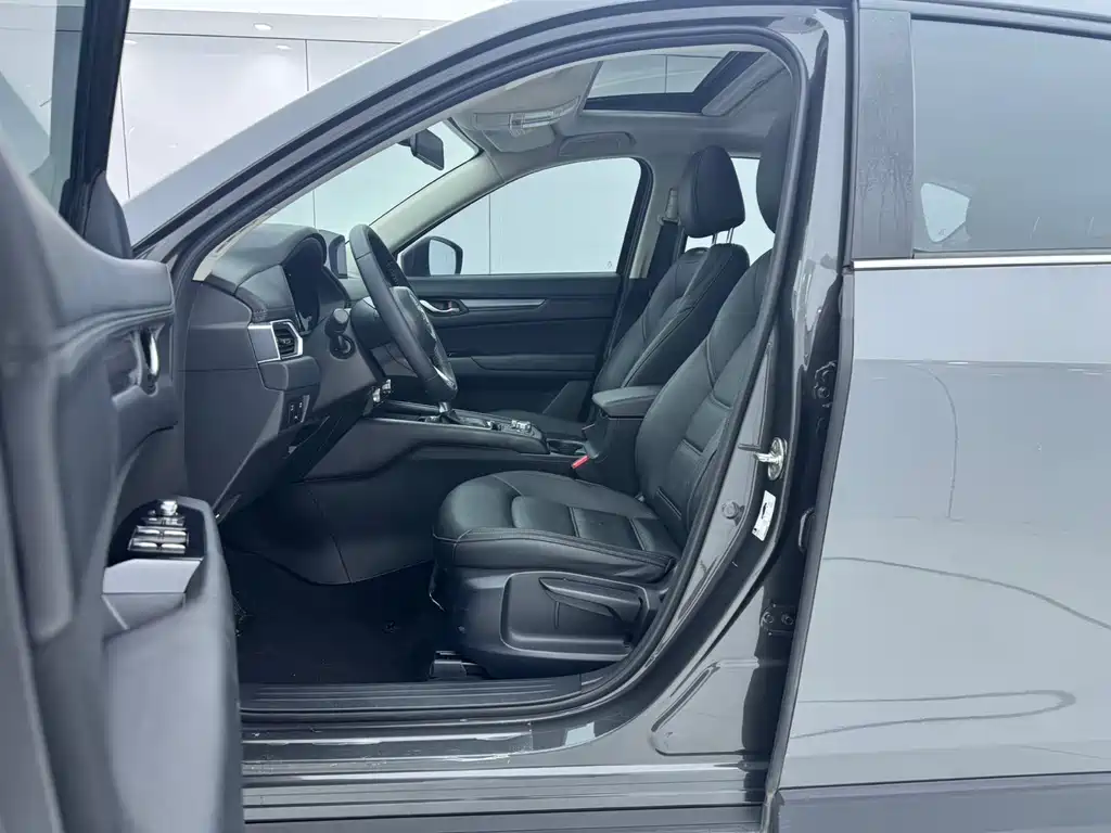 Mazda CX-5 2022 2.0L automatic two-wheel drive smart model купить на сайте DeffCars