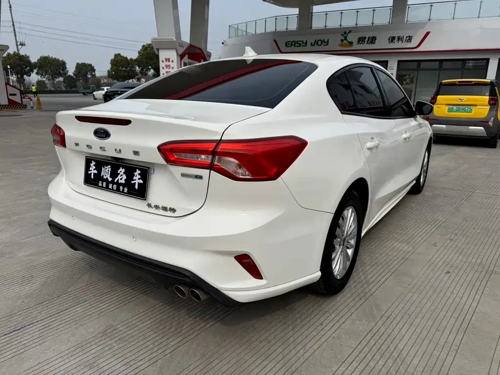 Focus 2020 Sedan EcoBoost 180 Automatic NeochaEDGE купить на сайте DeffCars
