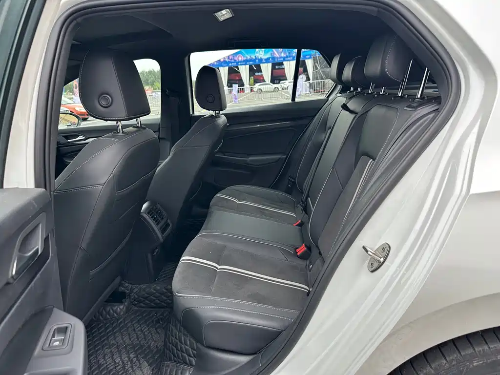 Golf 2021 280TSI DSG R-Line купить на сайте DeffCars