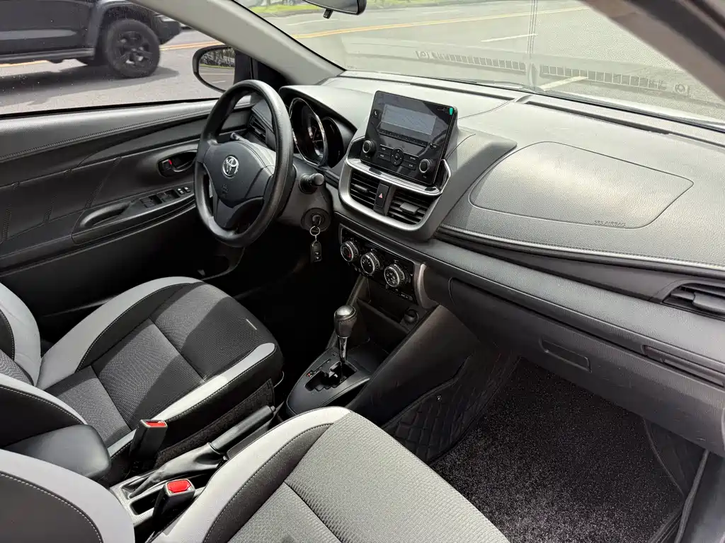 YARiS L Zhixuan 2021 1.5L CVT leading version купить на сайте DeffCars