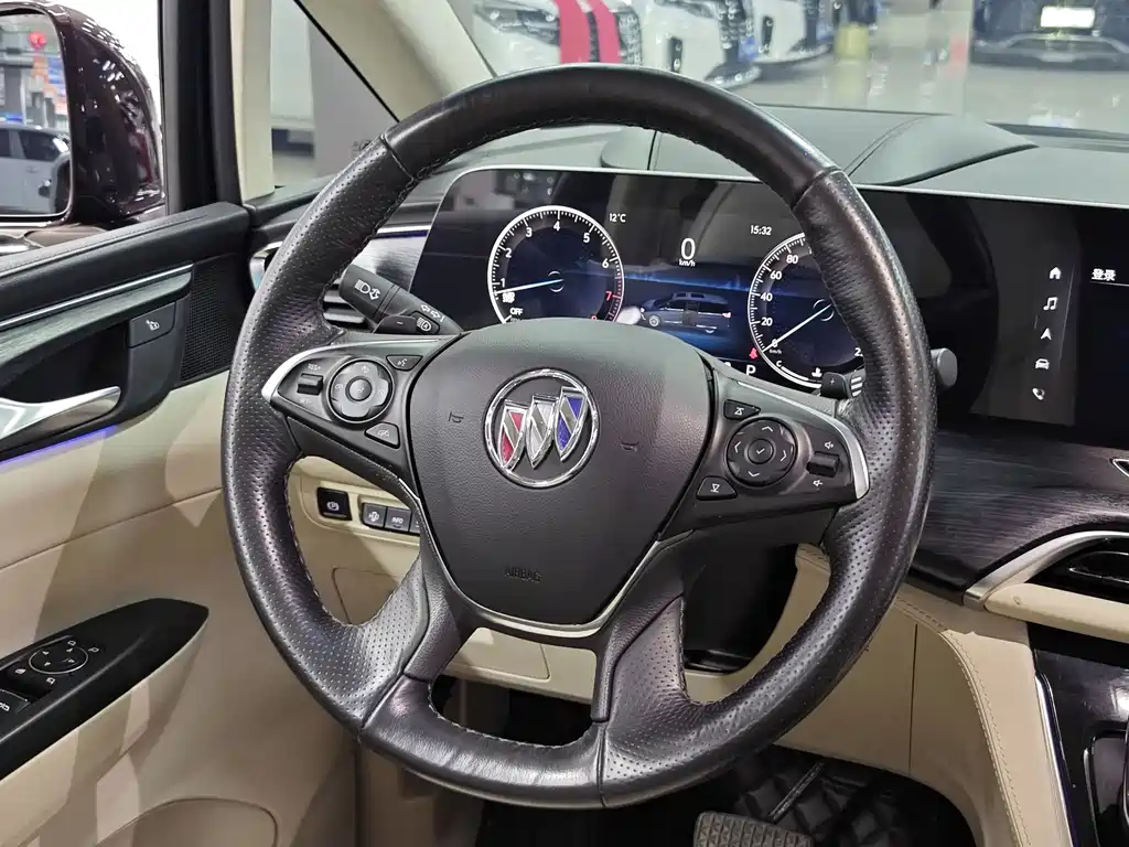 Buick GL8 2022 facelift Avenir six-seater Xianli version купить на сайте DeffCars
