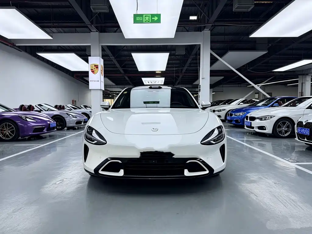 Xiaomi SU7 2024, four-wheel drive, ultra-long battery life, high-end smart driving Max version купить на сайте DeffCars