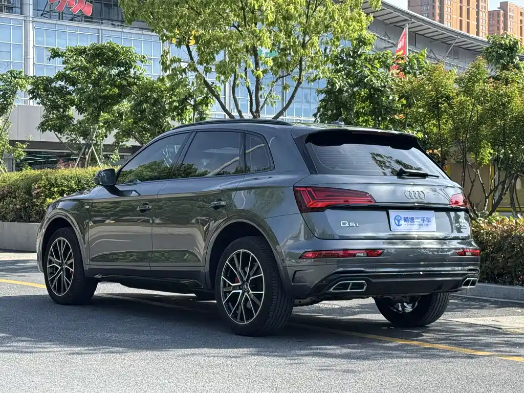 Audi Q5L 2024 45 TFSI luxury and dynamic model купить на сайте DeffCars