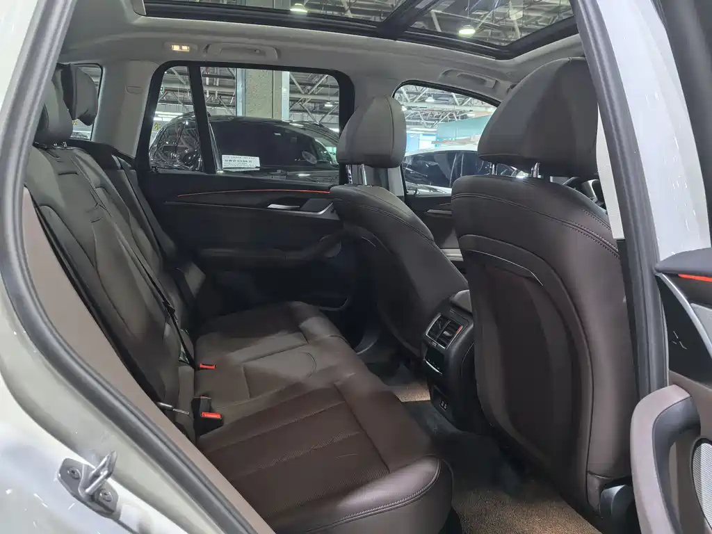 BMW X3 2023 xDrive30i Advanced M Night Package купить на сайте DeffCars