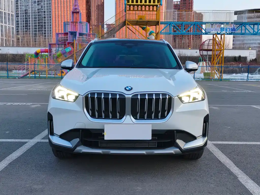 BMW X1 2023 sDrive20Li X Design Package купить на сайте DeffCars