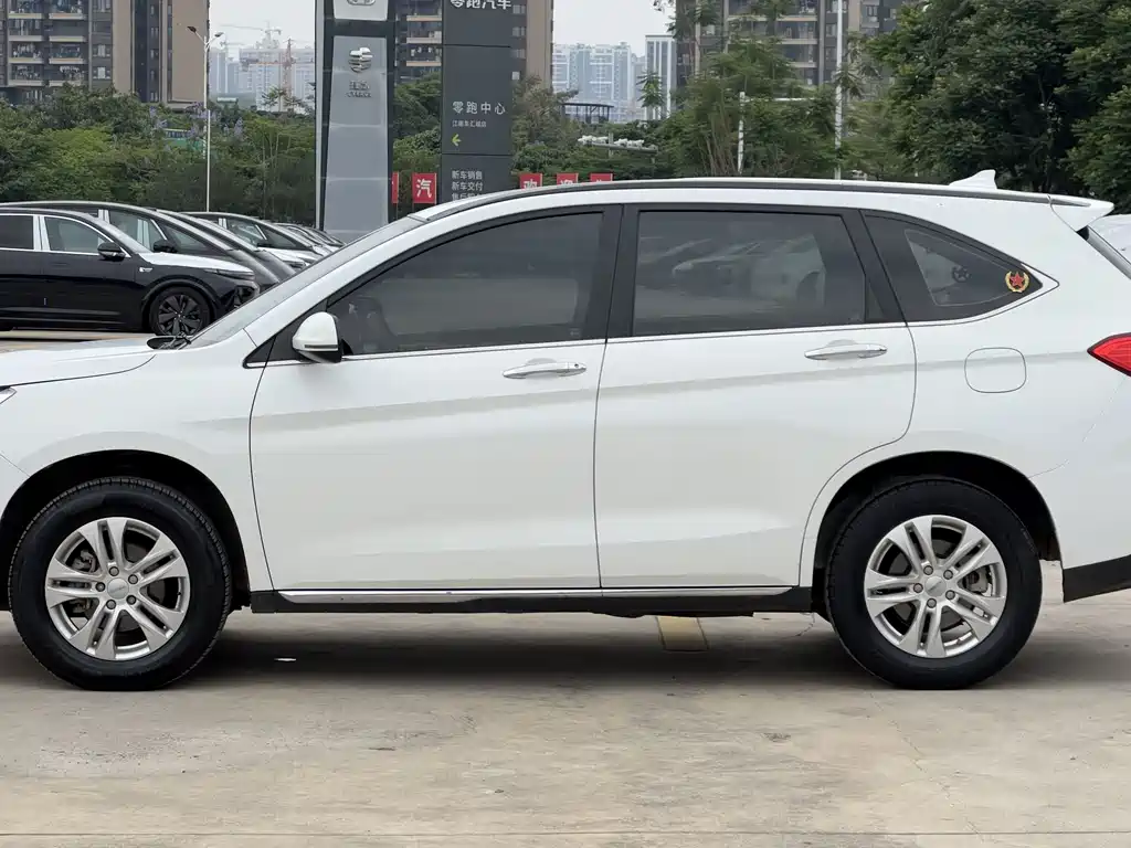 Haval M6 2021 PLUS 1.5T DCT Elite Intelligent Connected Model купить на сайте DeffCars