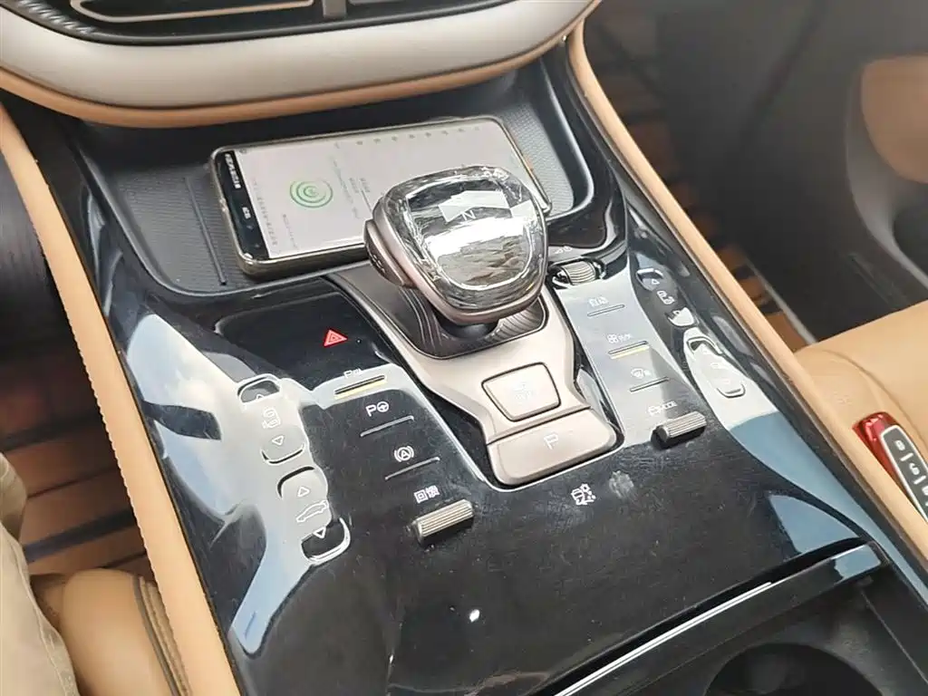 Denza D9 2022 EV 600 four-wheel drive flagship model купить на сайте DeffCars