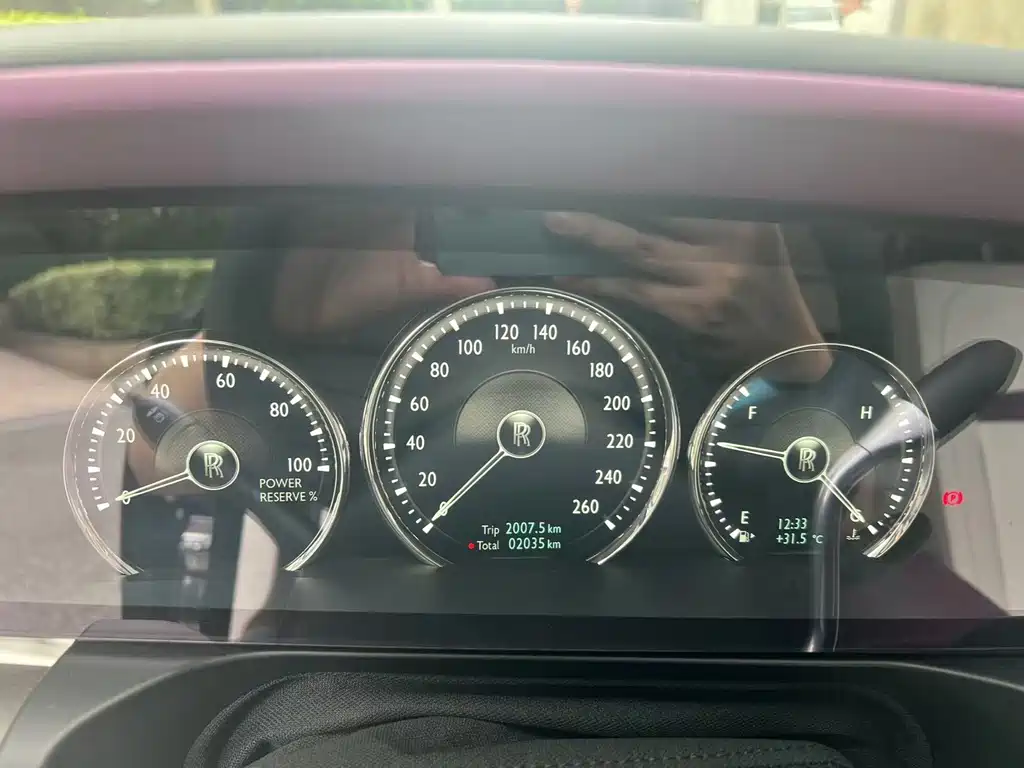Ghost 2021款 6.7T 标准轴距版 купить на сайте DeffCars