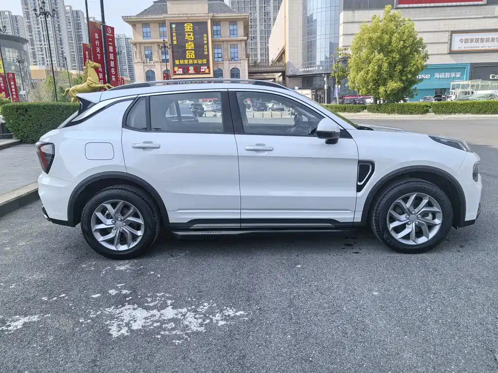 Lynk & Co 01 2023 2.0TD 2WD Asian Games Edition купить на сайте DeffCars