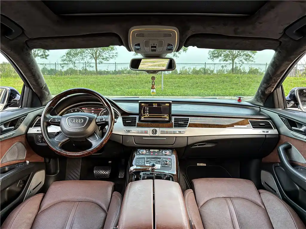 Audi A8 2013 A8L 50 TFSI quattro premium model купить на сайте DeffCars