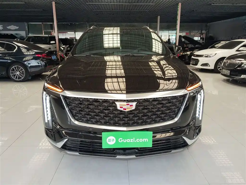 Cadillac XT5 2026 2.0T Metropolis купить на сайте DeffCars