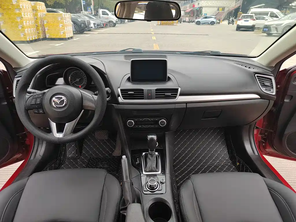 Mazda3 Angkesela 2014 sedan 1.5L automatic luxury model купить на сайте DeffCars