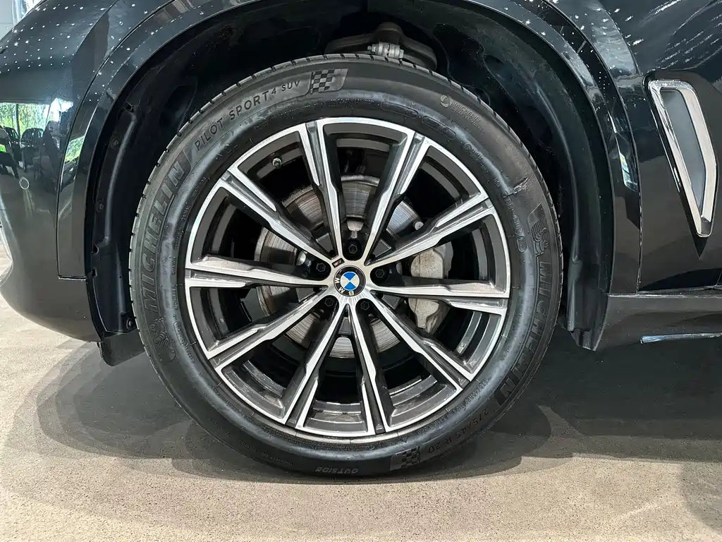 BMW X5 2022 xDrive 30Li Exclusive M Sports Package купить на сайте DeffCars