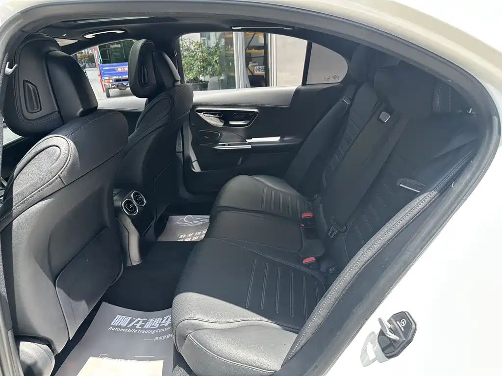 Mercedes-Benz C-Class 2023 facelift C 200 L sports version купить на сайте DeffCars