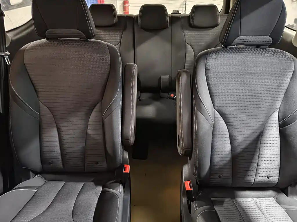 Baojun 730 2019 1.5L manual fashion 7 seats National V купить на сайте DeffCars