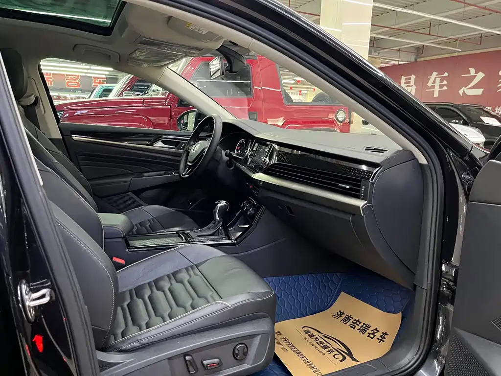 Passat 2019 330TSI Elite Edition National VI купить на сайте DeffCars