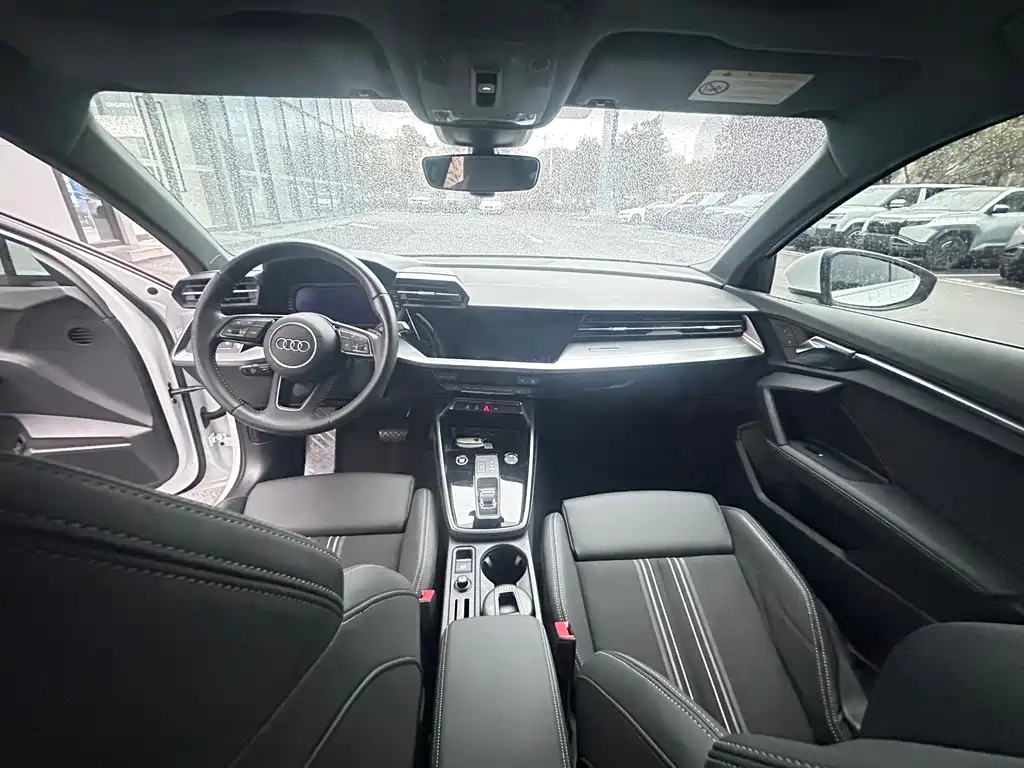 Audi A3 2022 A3L Limousine 35 TFSI Fashionable and Sporty купить на сайте DeffCars