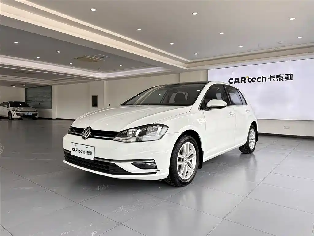 Golf 2019 280TSI DSG comfort model National VI купить на сайте DeffCars