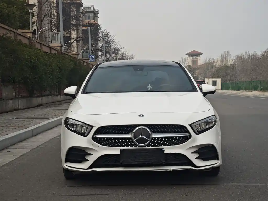 Mercedes-Benz A-Class 2020 A 200 L Sports Sedan купить на сайте DeffCars