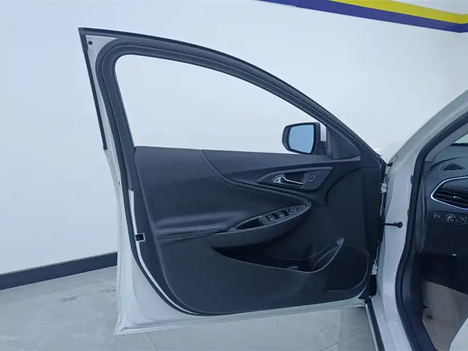 Malibu XL 2023 1.5T sharp version купить на сайте DeffCars
