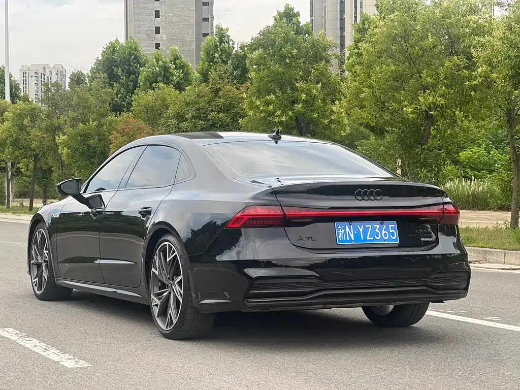 Audi A7L 2024 55 TFSI quattro S-line Black Warrior Edition купить на сайте DeffCars